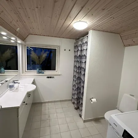 Hyggelig Feriebolig Med Havudsigt